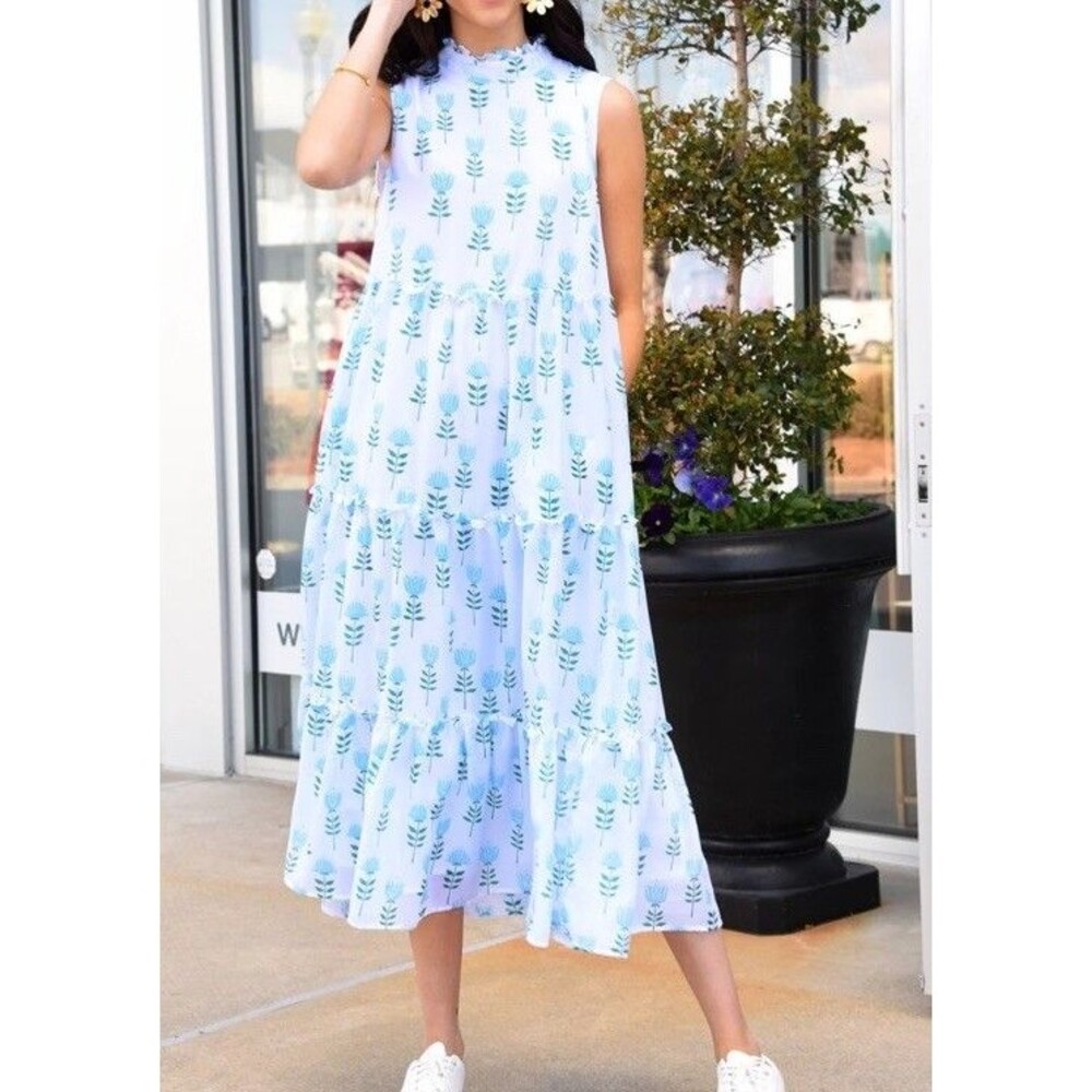 J. Marie Women’s Size Small  Lauren Ruffle Neck Midi Floral Dress White Blue